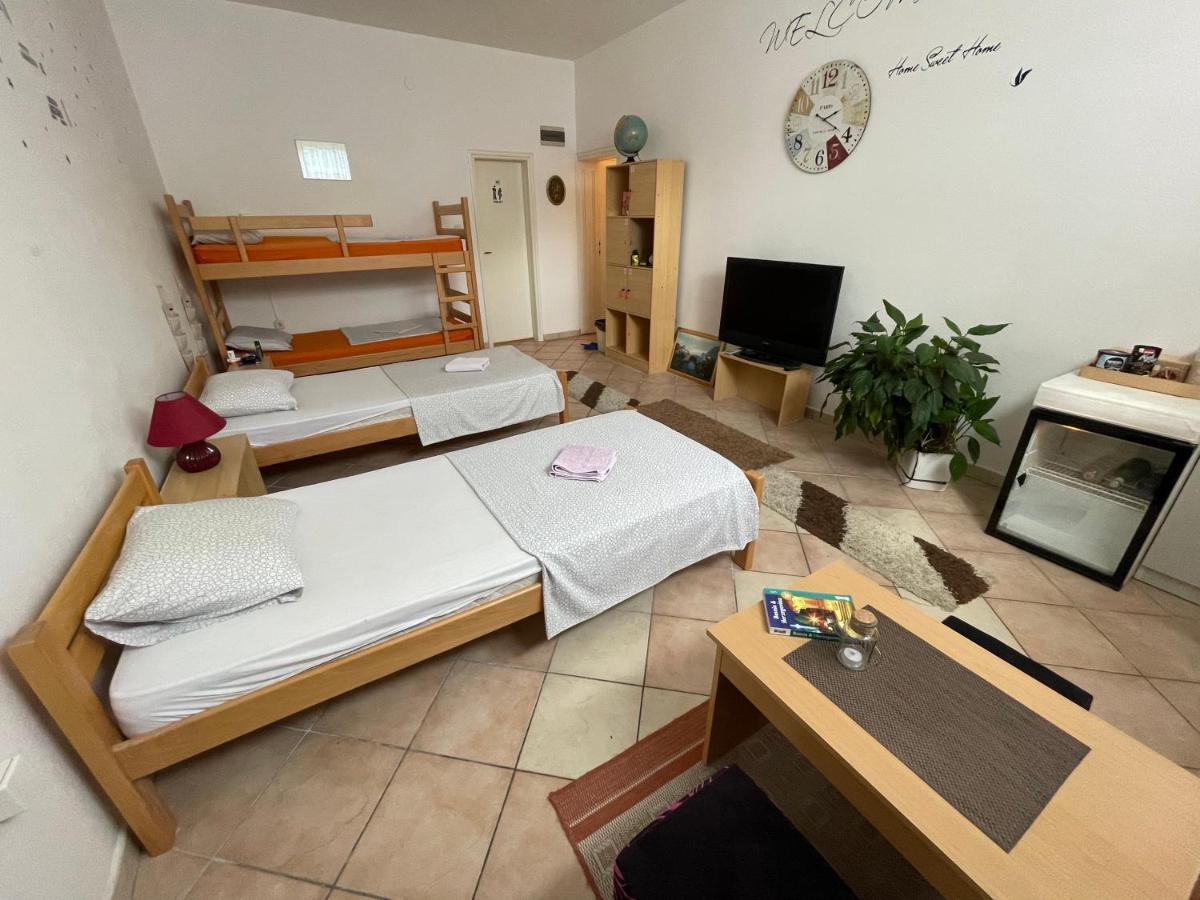 Rooms Deny Mostar Esterno foto
