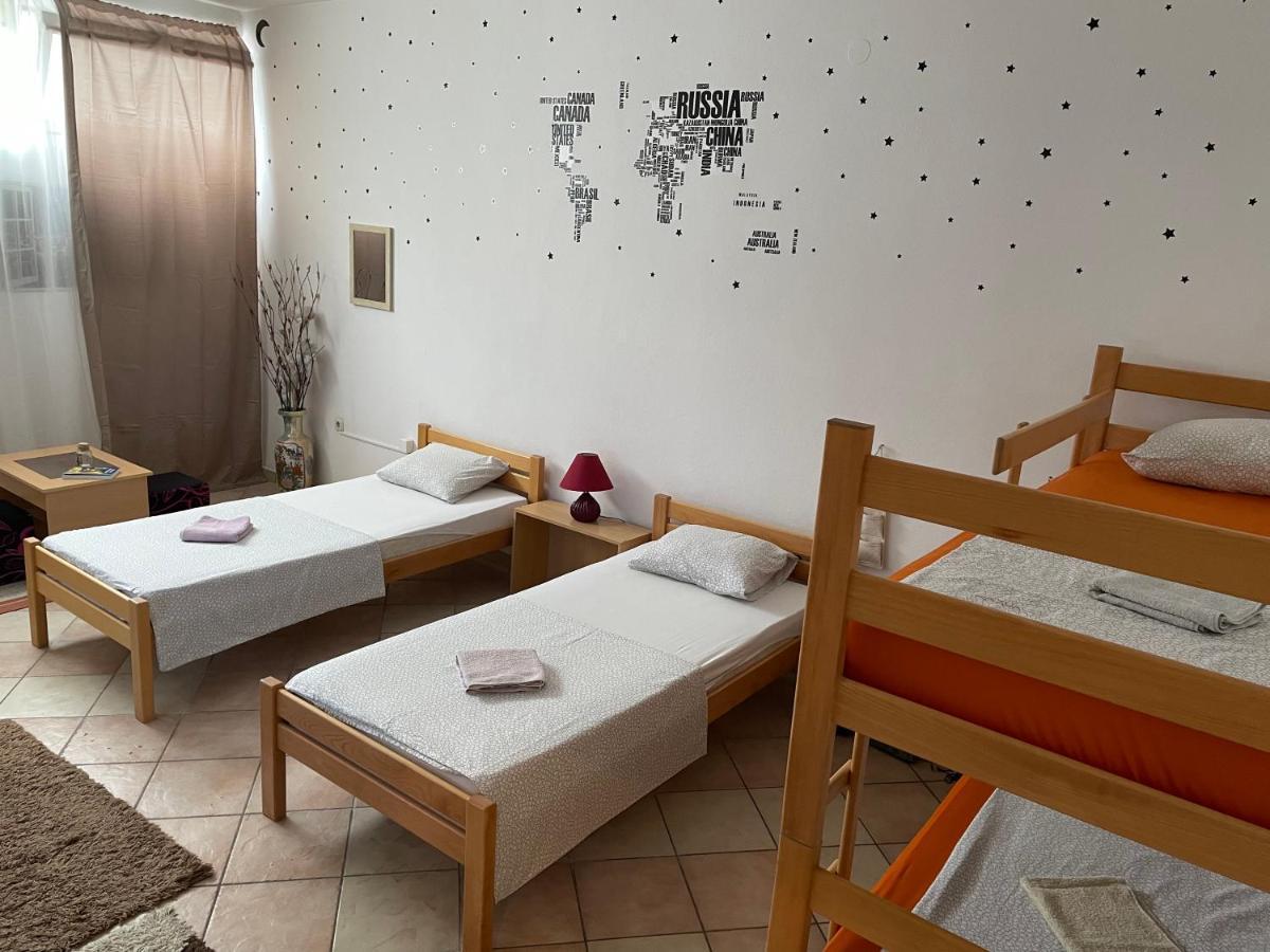 Rooms Deny Mostar Esterno foto